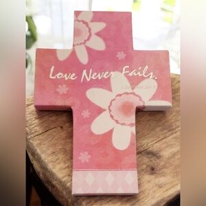 Love Never Fails 1 CORINTHIANS 13:4-8 Art Decor Stand Display